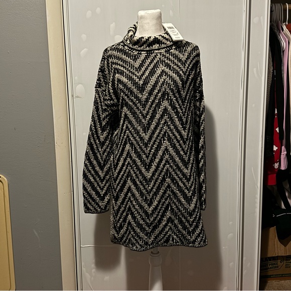 Eileen Fisher Sweaters - Chevron alpaca / cotton knit sweater